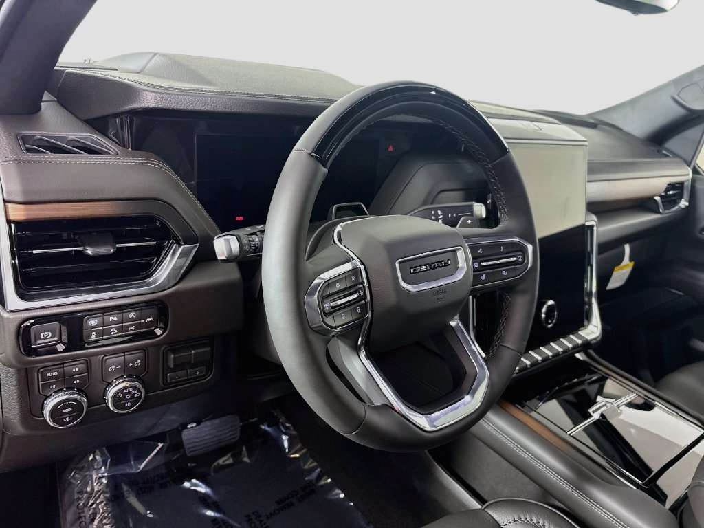 New 2026 GMC Yukon Denali w/ Denali Reserve Package AWD/4WD image 9