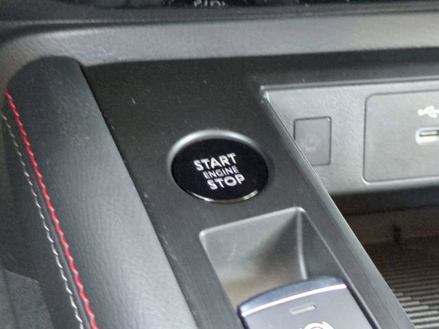 New 2026 Nissan Kicks SR image 26