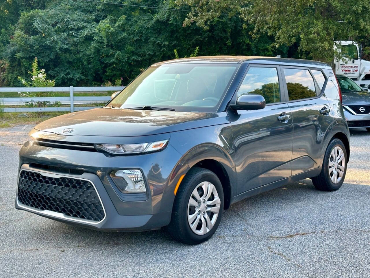 Used 2021 Kia Soul LX image 3