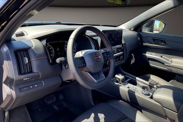 New 2026 Nissan Pathfinder Rock Creek image 7