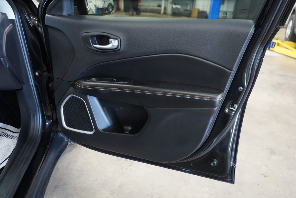 Used 2019 Jeep Compass Sport FWD image 20