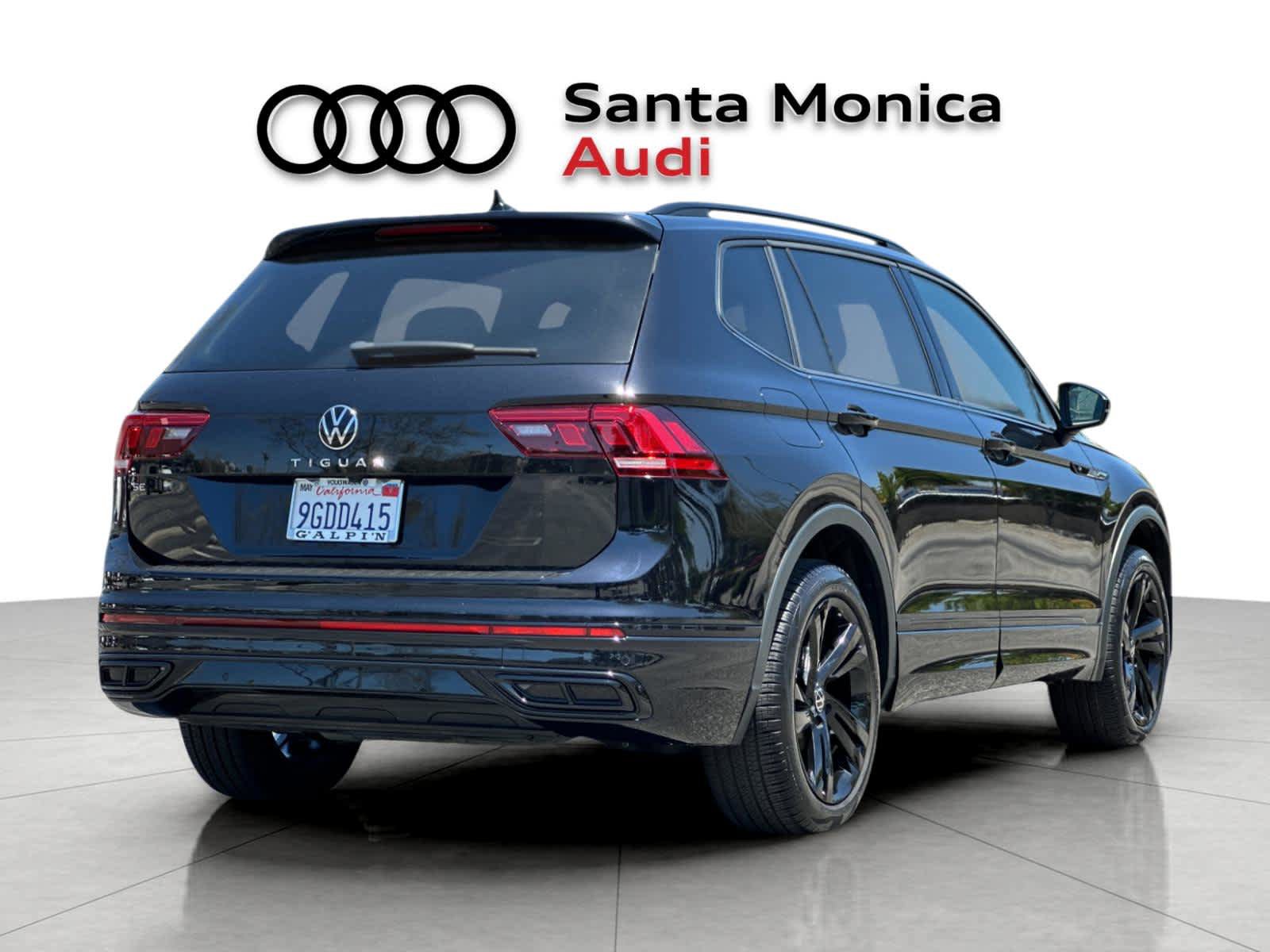 Used 2023 Volkswagen Tiguan SE R-Line FWD image 2