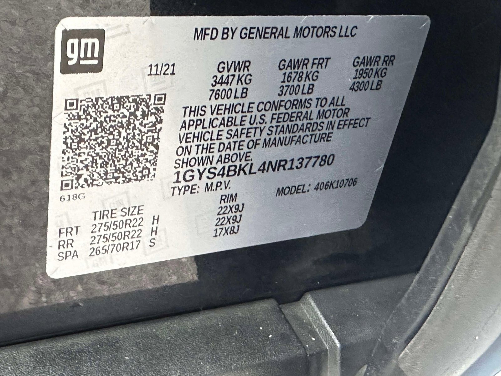 Used 2022 Cadillac Escalade Premium Luxury w/ LPO, Illumination Package image 39