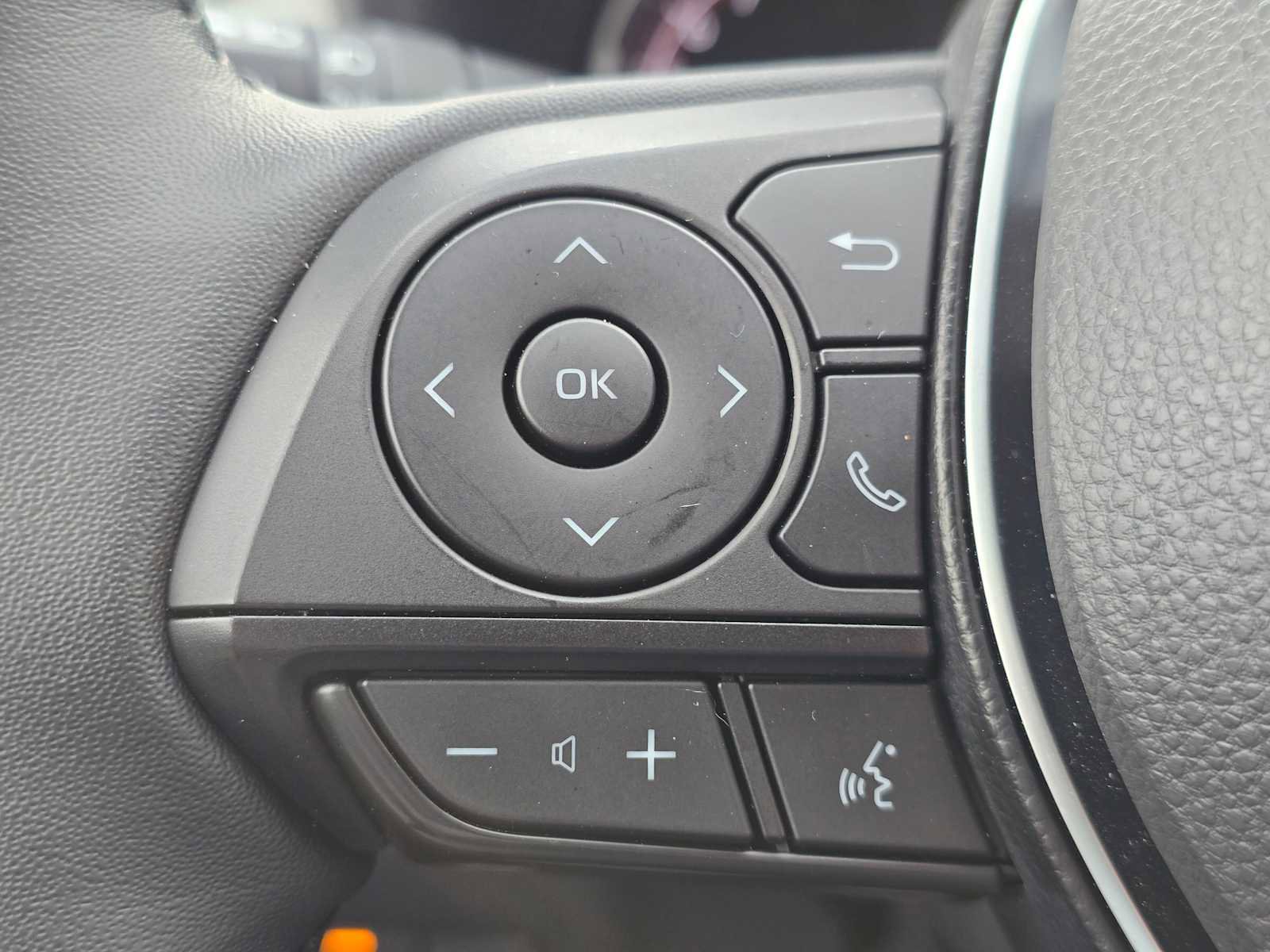 Certified 2025 Toyota RAV4 XLE Premium image 34