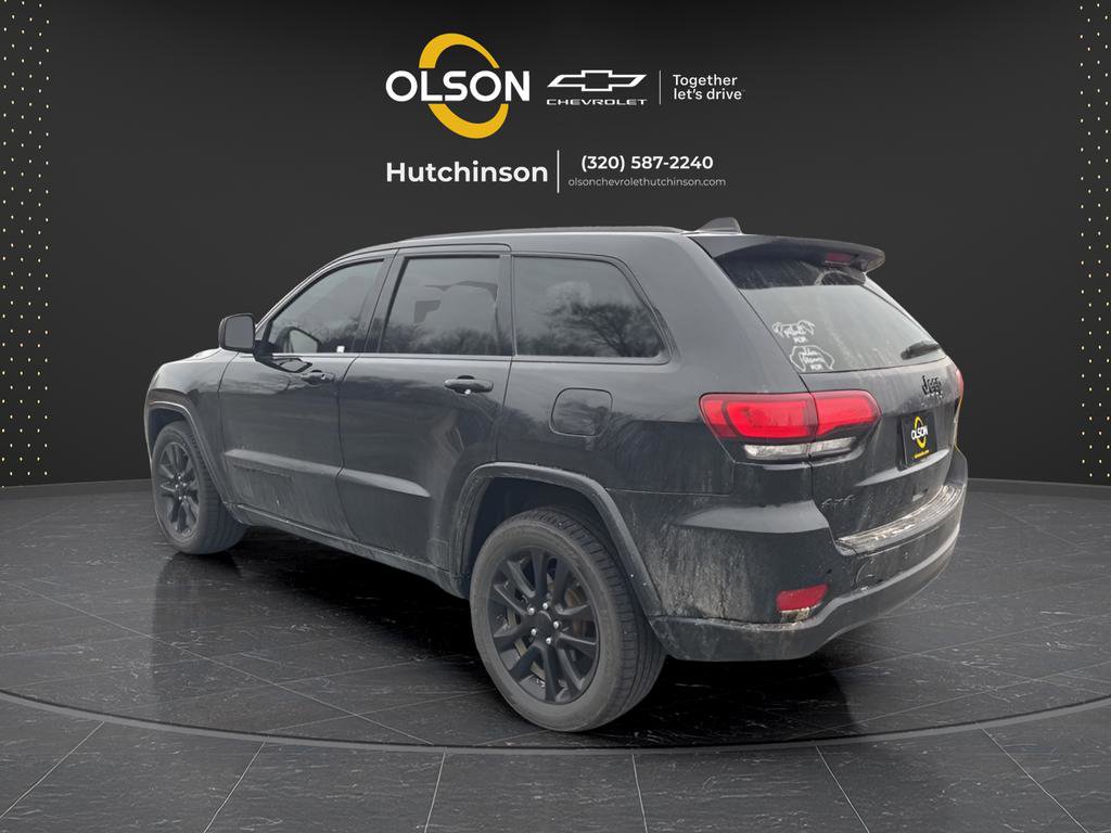 Used 2018 Jeep Grand Cherokee Altitude image 5
