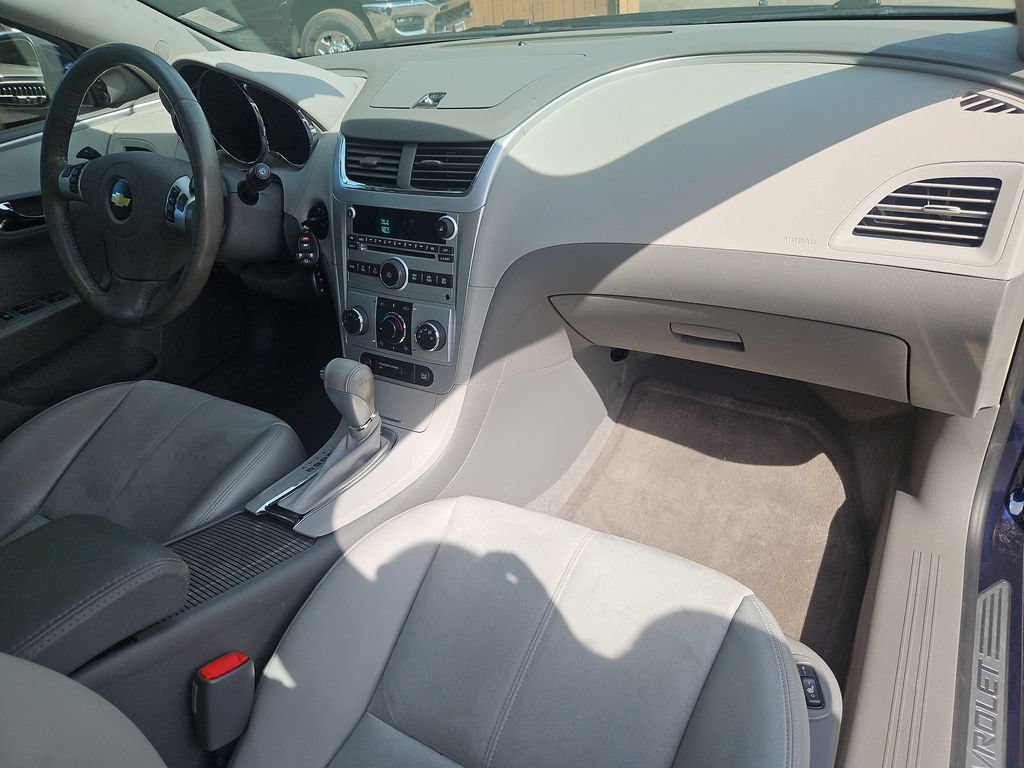 Used 2009 Chevrolet Malibu LT w/ Premium Audio Package FWD image 17