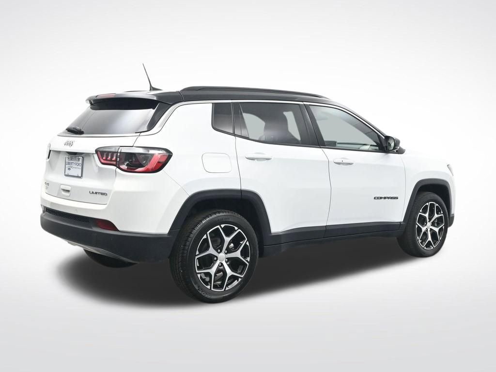 Used 2024 Jeep Compass Limited image 6