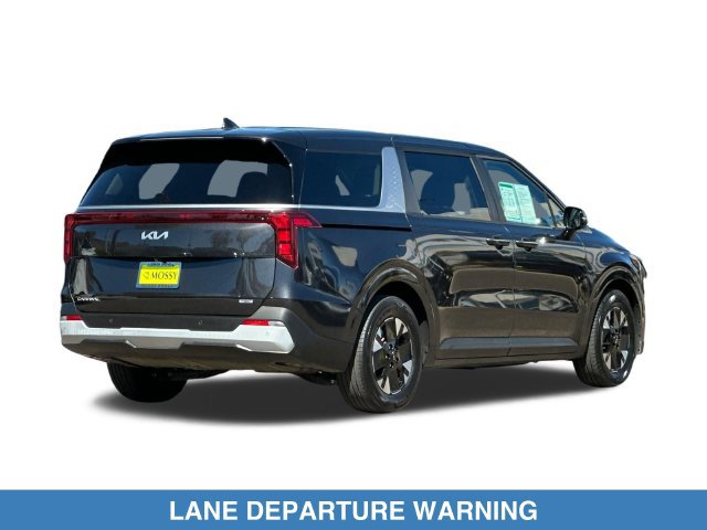 Used 2026 Kia Carnival LXS FWD image 5