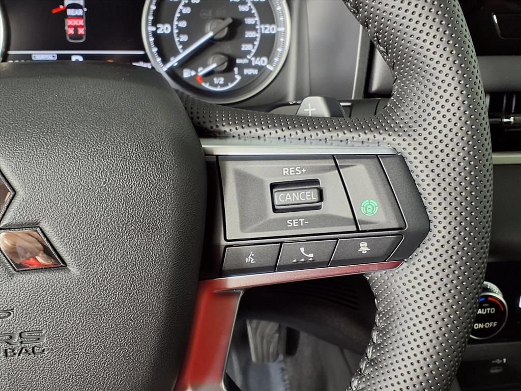 New 2026 Mitsubishi Outlander SE AWD/4WD image 24