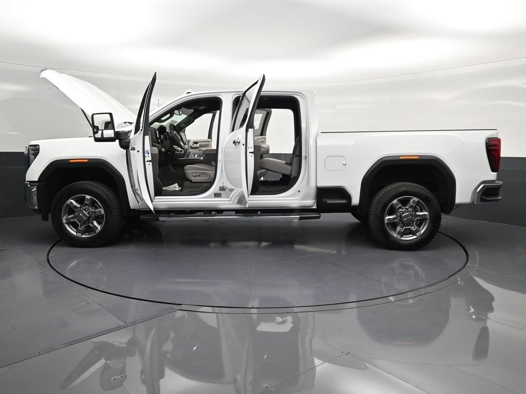 Used 2025 GMC Sierra 2500 SLT w/ SLT Premium Package AWD/4WD image 38