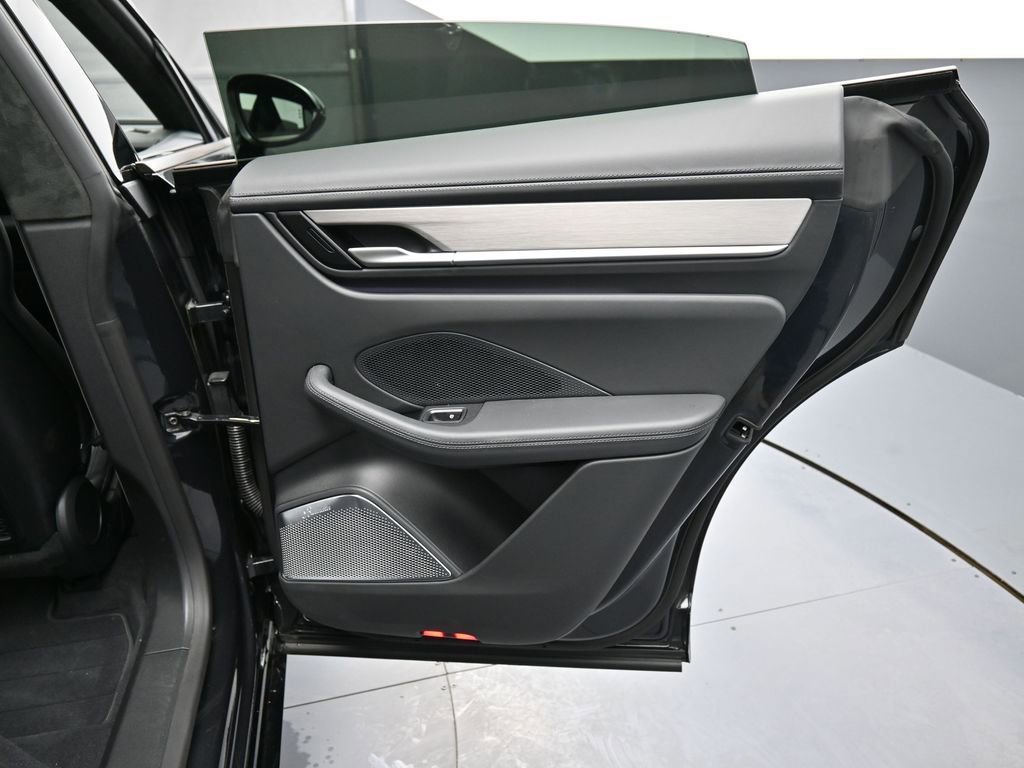 Certified 2024 Porsche Macan Turbo Electric image 27