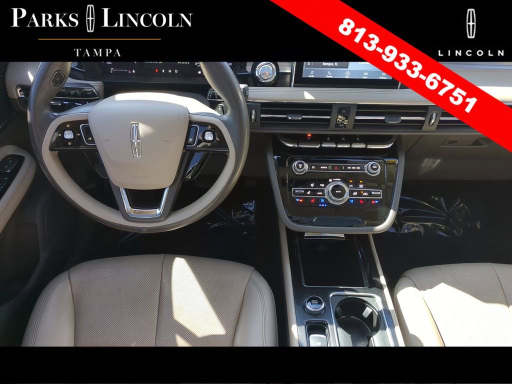 Certified 2021 Lincoln Corsair FWD w/ Premium Package image 12