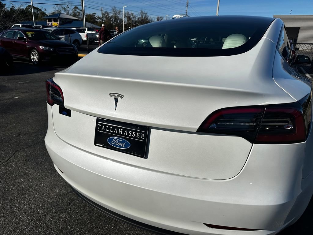 Used 2023 Tesla Model 3 Standard Range image 15