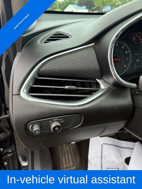 Used 2019 Chevrolet Malibu LT FWD image 11