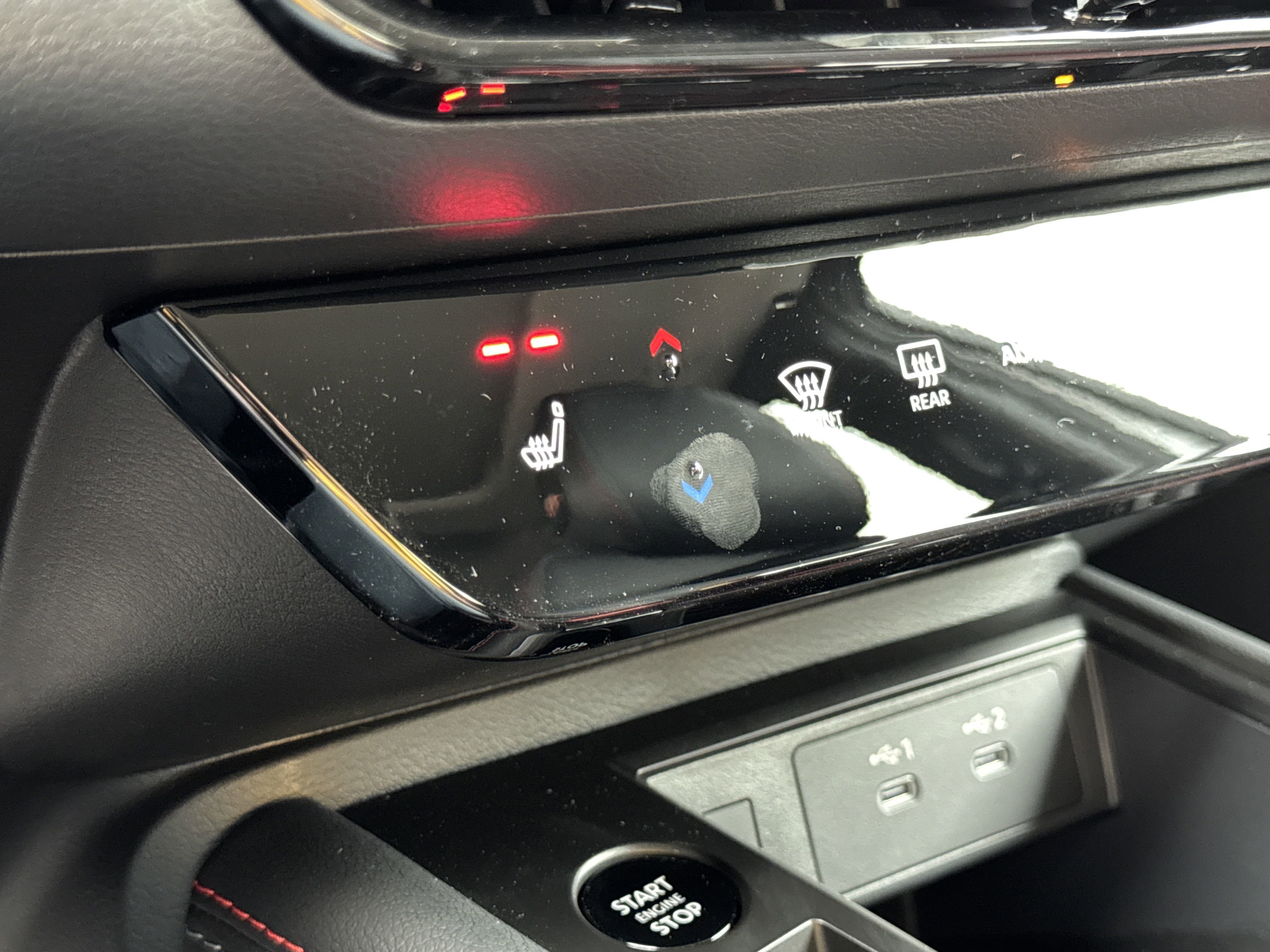 New 2025 Nissan Kicks SR w/ SR Premium Package image 26