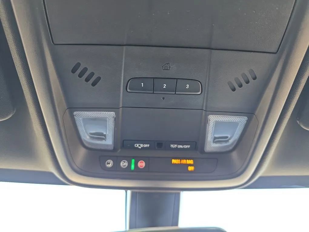 Used 2019 Cadillac XT5 AWD image 35