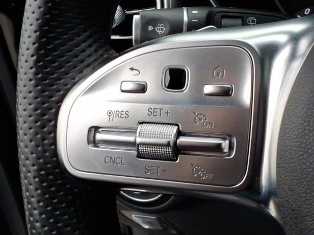 Certified 2022 Mercedes-Benz GLC 300 image 9