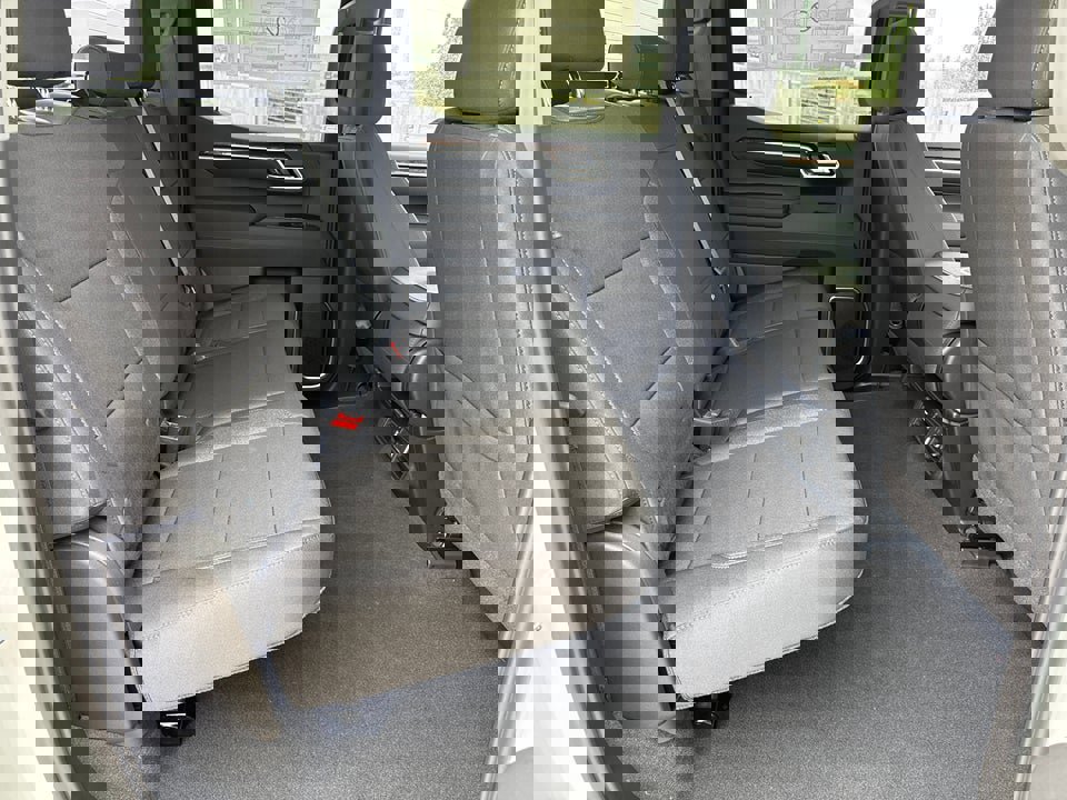 Used 2026 GMC Sierra 1500 SLE RWD image 19