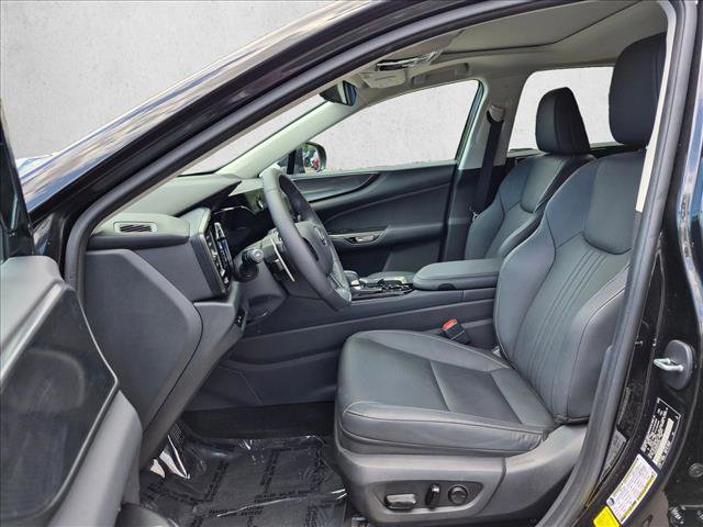 Used 2025 Lexus NX 250 FWD w/ Accessory Package (A2) image 11