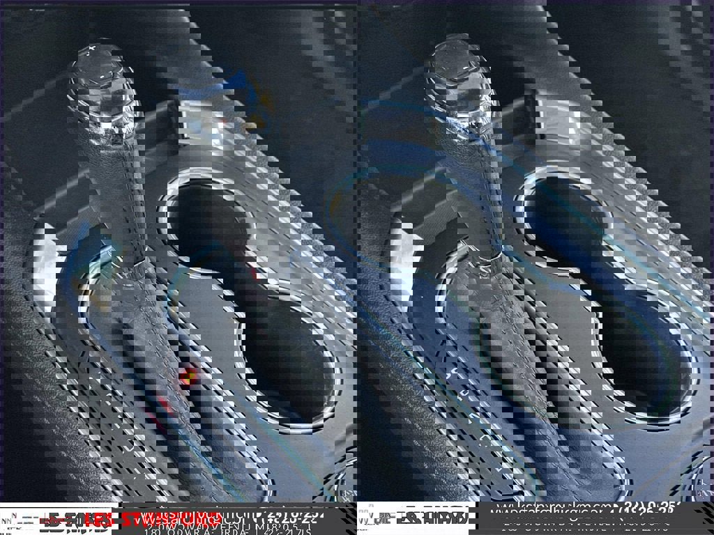 Used 2020 Chevrolet Traverse RS w/ LPO, Floor Liner Package image 35