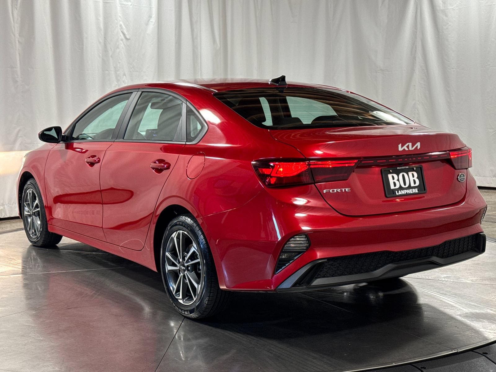 Used 2024 Kia Forte LXS FWD image 9