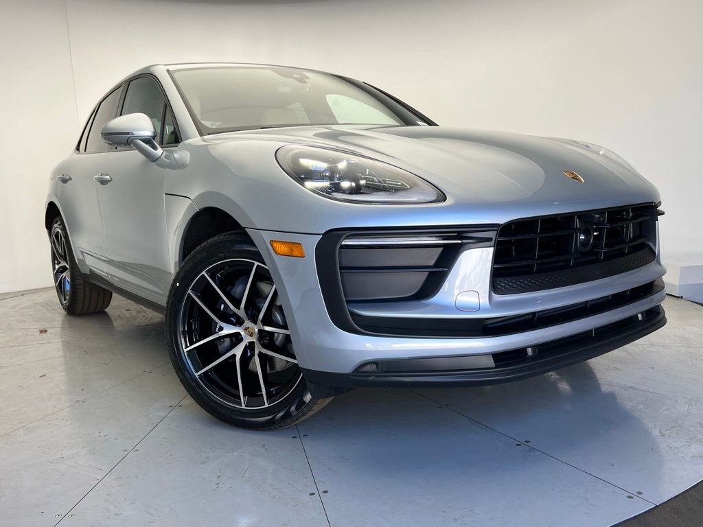 New 2026 Porsche Macan image 7