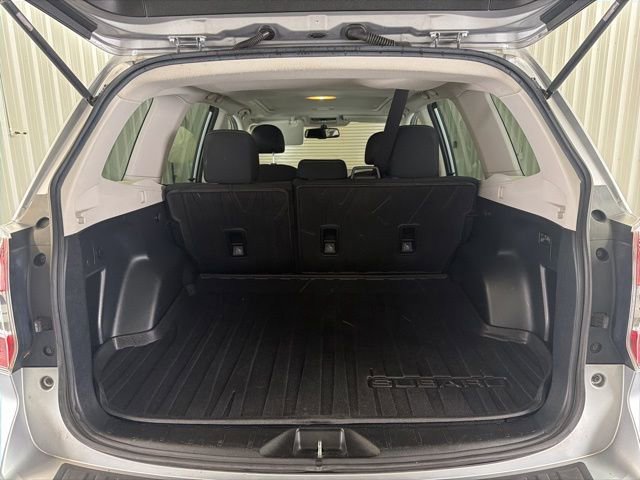 Used 2016 Subaru Forester 2.5i Premium w/ Popular Package #1 AWD/4WD image 28
