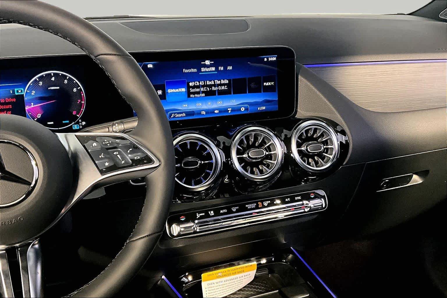 New 2026 Mercedes-Benz GLA 250 4MATIC image 8