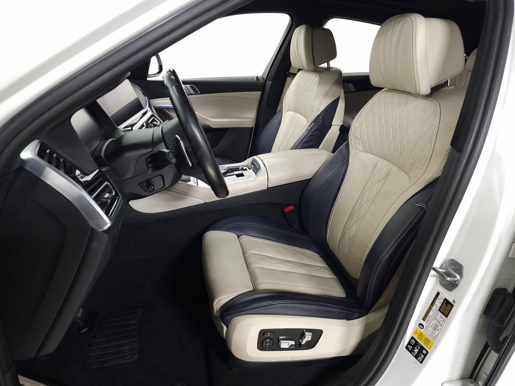 Used 2023 BMW X6 xDrive40i w/ M Sport Package image 15