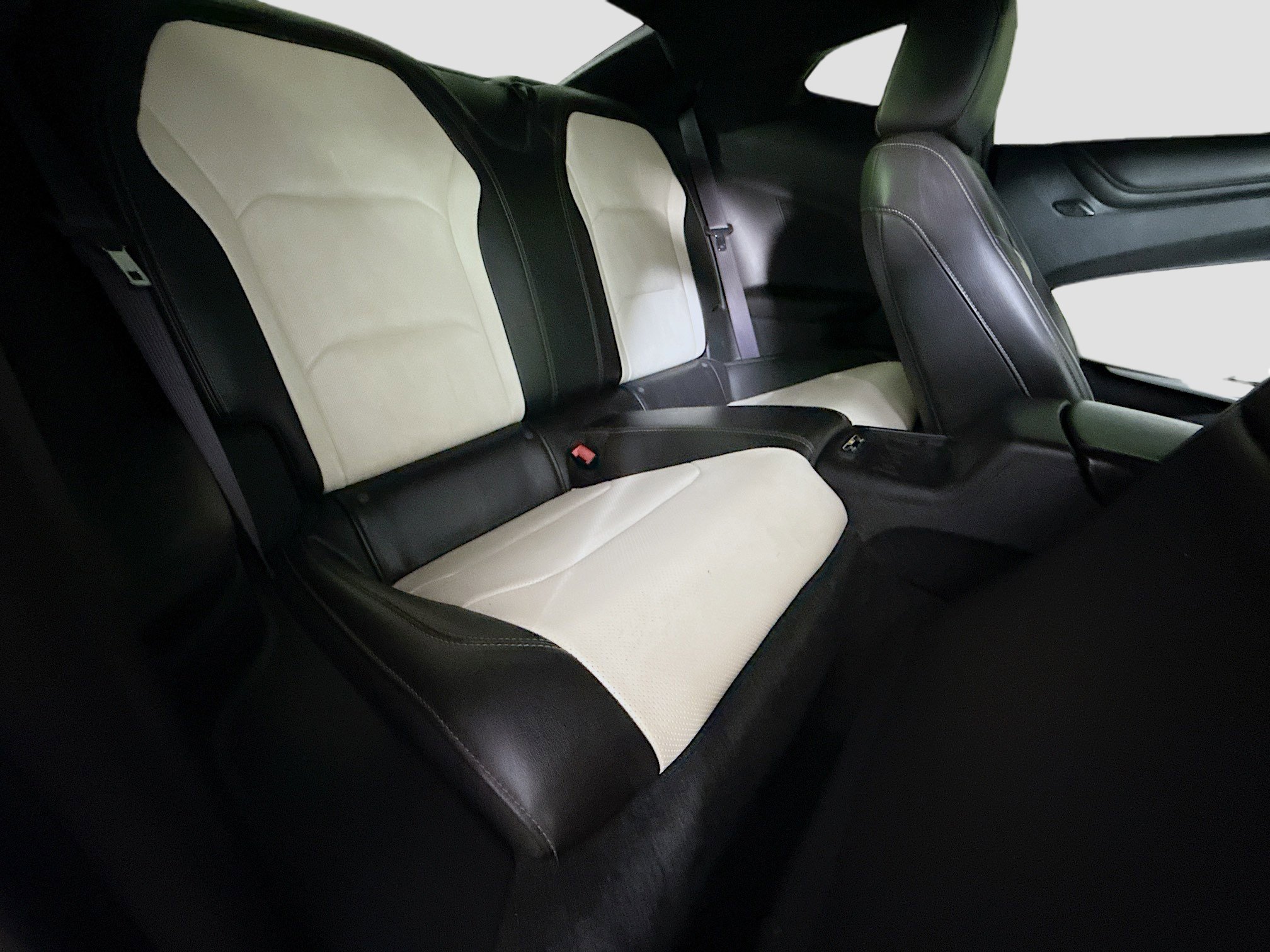 Used 2016 Chevrolet Camaro LT image 26