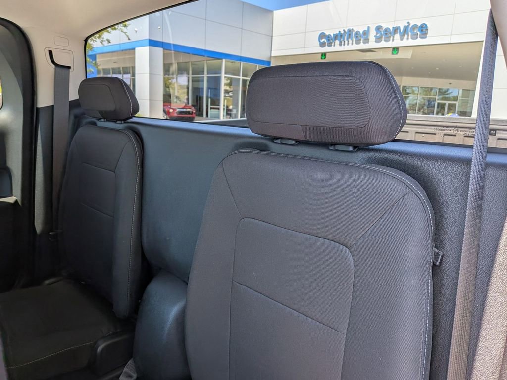 Used 2018 Chevrolet Colorado LT image 28