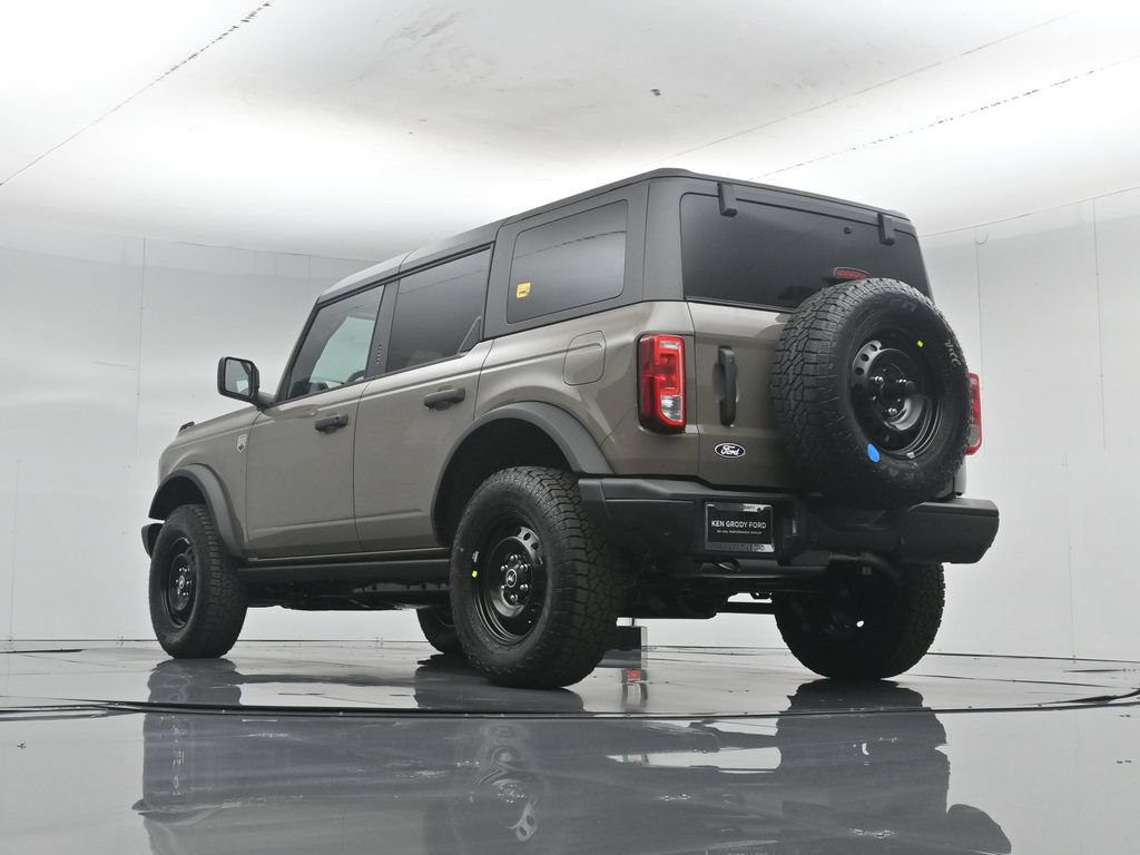 New 2026 Ford Bronco Big Bend w/ Black Diamond Package AWD/4WD image 3
