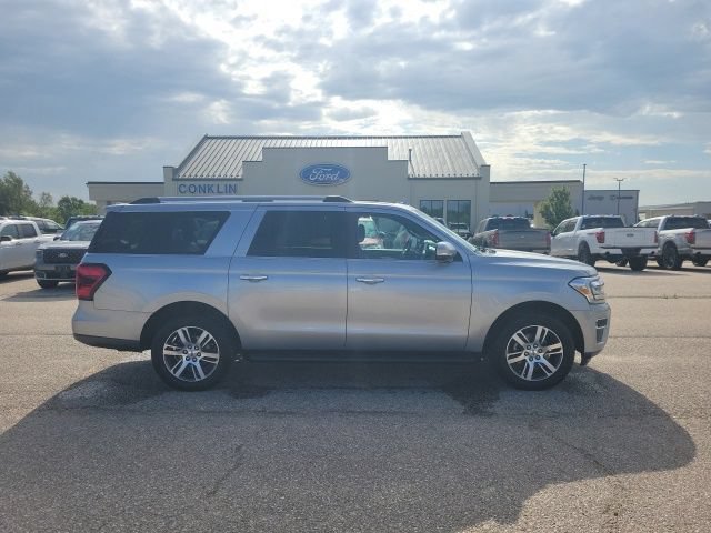Used 2024 Ford Expedition Max Limited AWD/4WD image 24