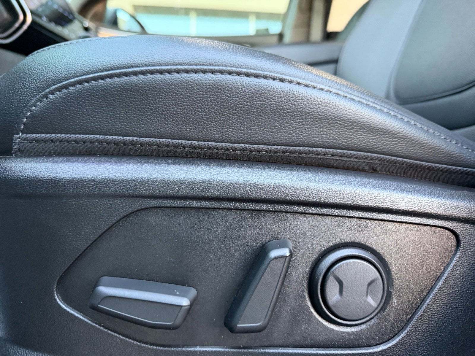 Certified 2024 Hyundai Santa Cruz Night image 14