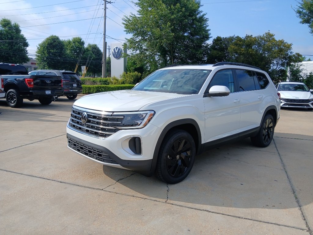 New 2026 Volkswagen Atlas SE FWD image 3