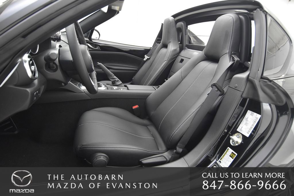 New 2026 MAZDA MX-5 Miata RF Grand Touring w/ Appearance Package RWD image 25