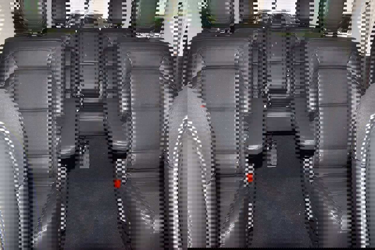 New 2025 Lincoln Navigator L Reserve image 28