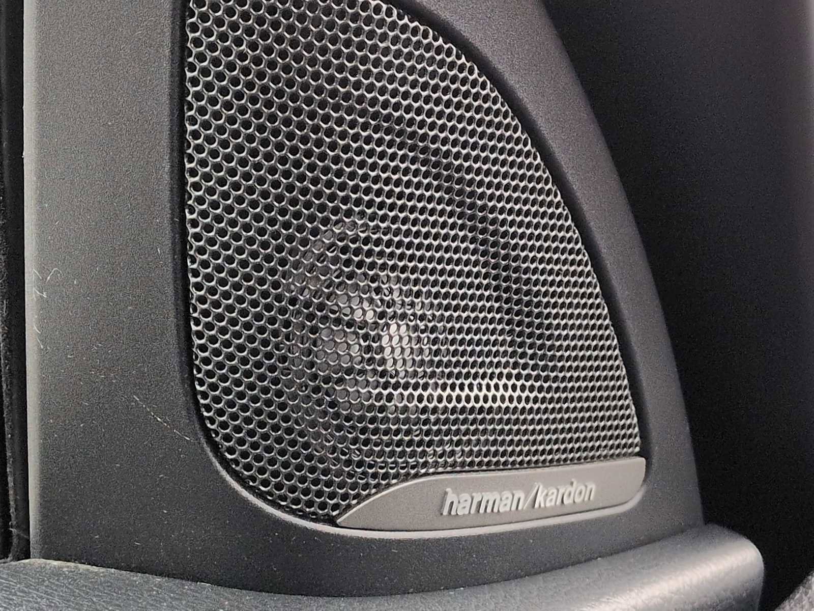 Used 2017 BMW 230i xDrive Convertible image 30