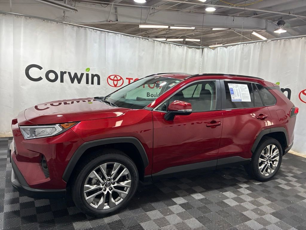 Used 2021 Toyota RAV4 XLE Premium AWD/4WD image 4