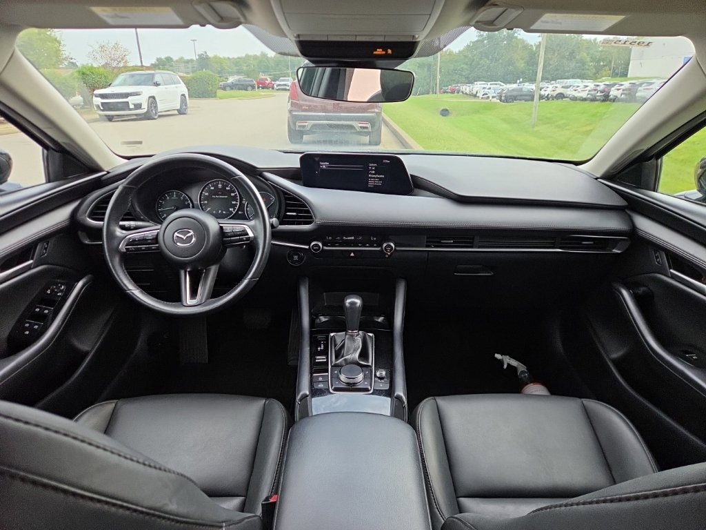 Used 2024 MAZDA MAZDA3 s FWD image 5
