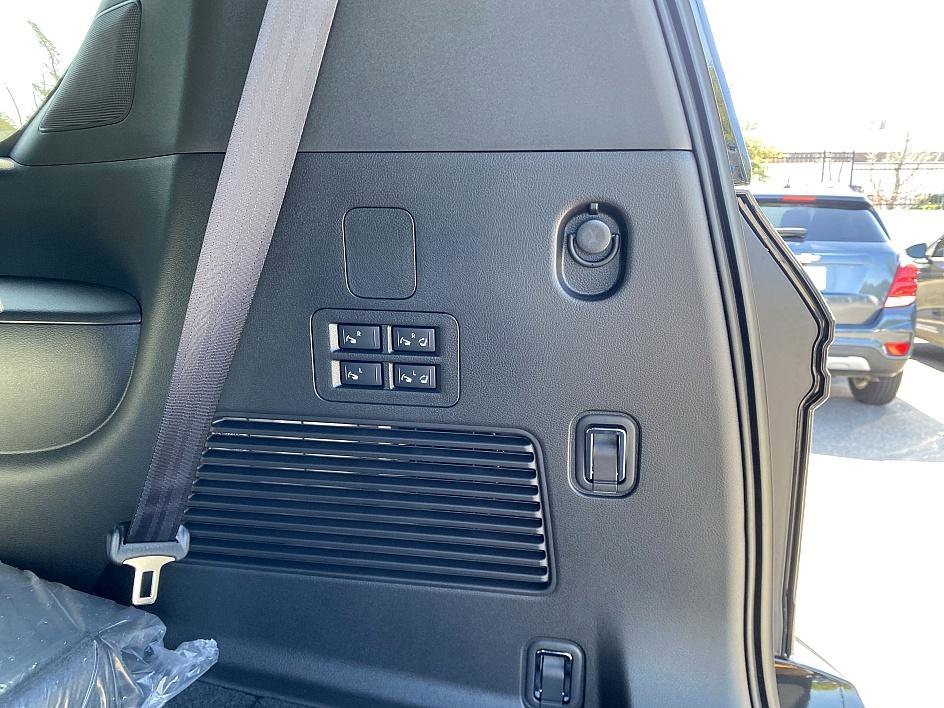 New 2026 Nissan Armada SL image 28