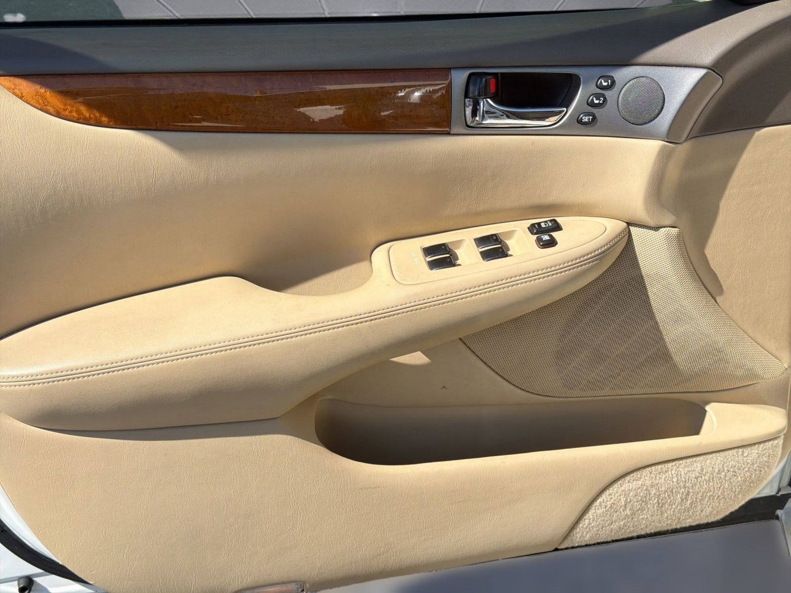 Used 2005 Lexus ES 330 image 13