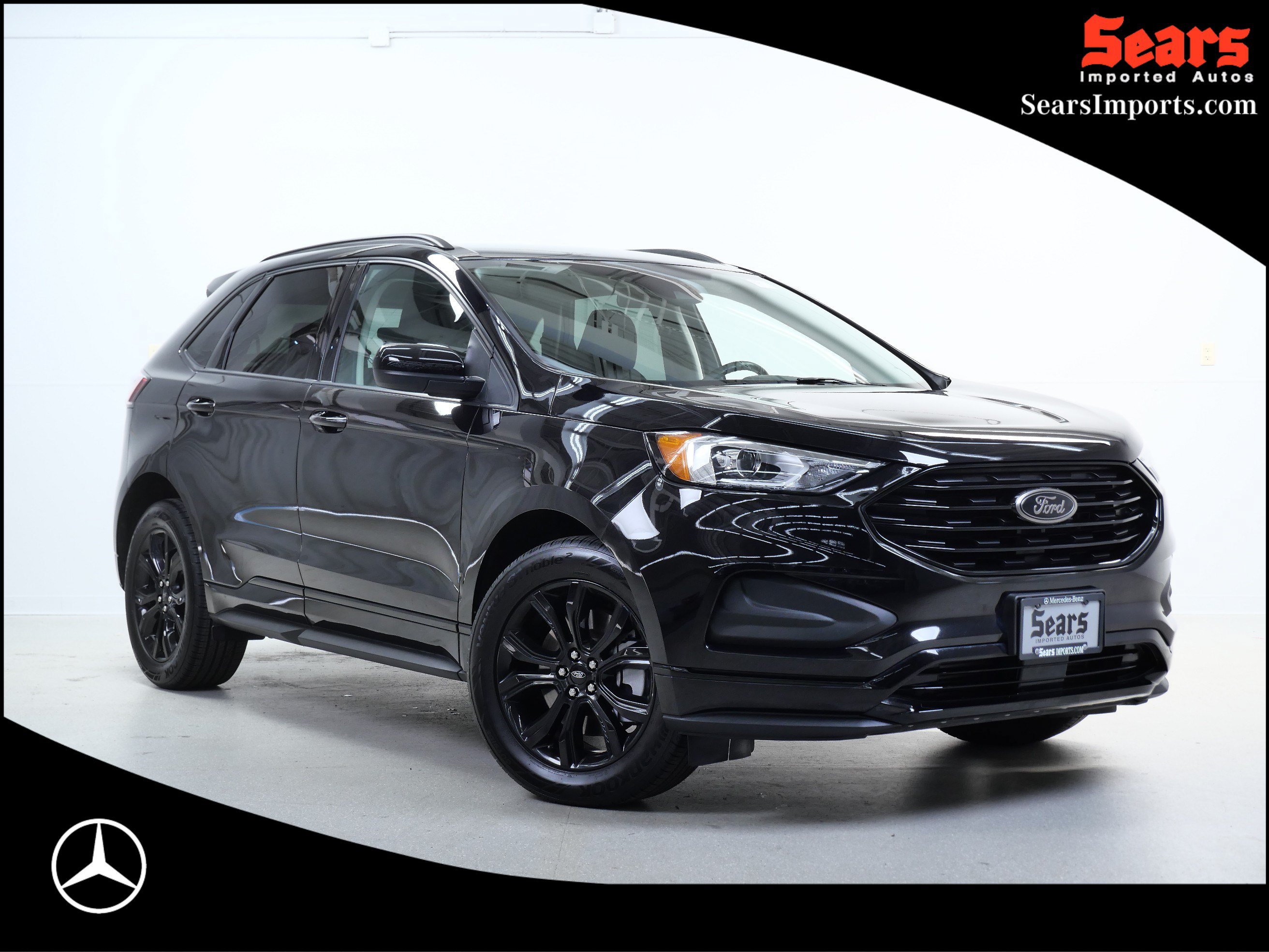 Used 2022 Ford Edge SE w/ Black Appearance Package