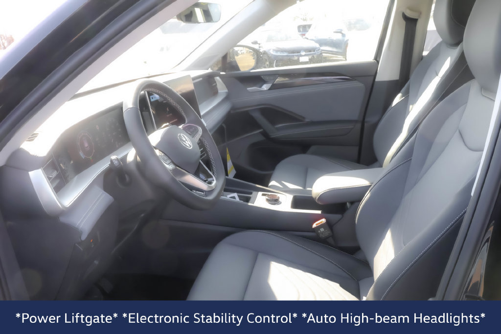 New 2026 Volkswagen Tiguan SE AWD/4WD image 6