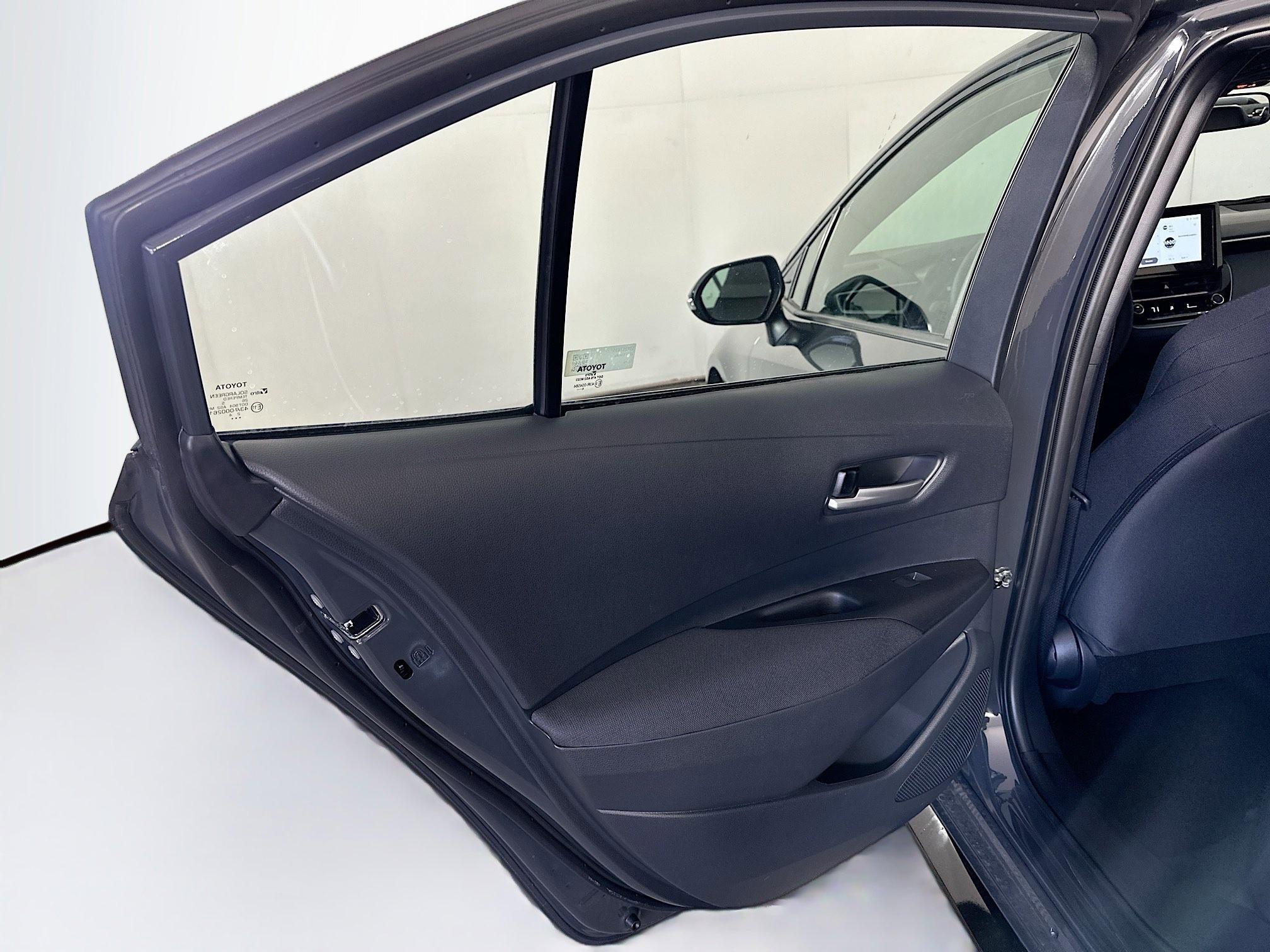 Used 2026 Toyota Corolla SE image 24