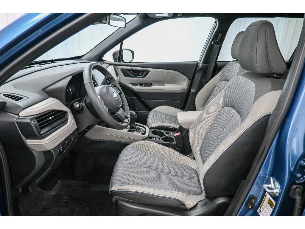 Used 2025 Subaru Forester Premium image 10