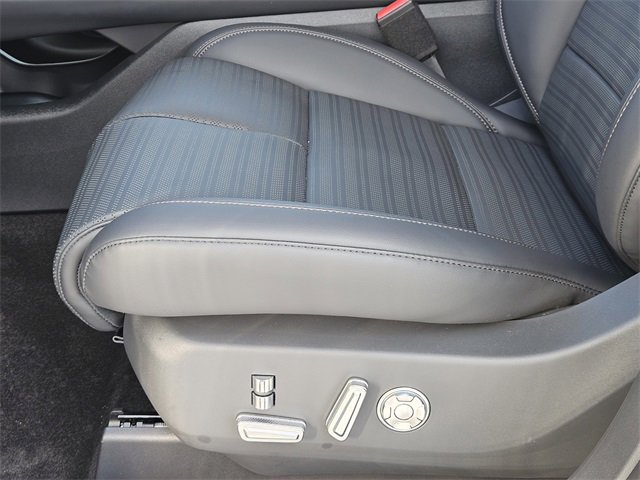 New 2026 Lincoln Nautilus Reserve image 23