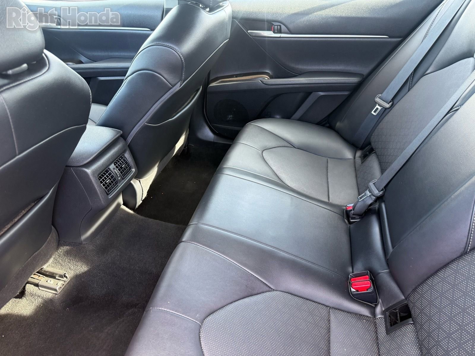 Used 2023 Toyota Camry XSE FWD image 27