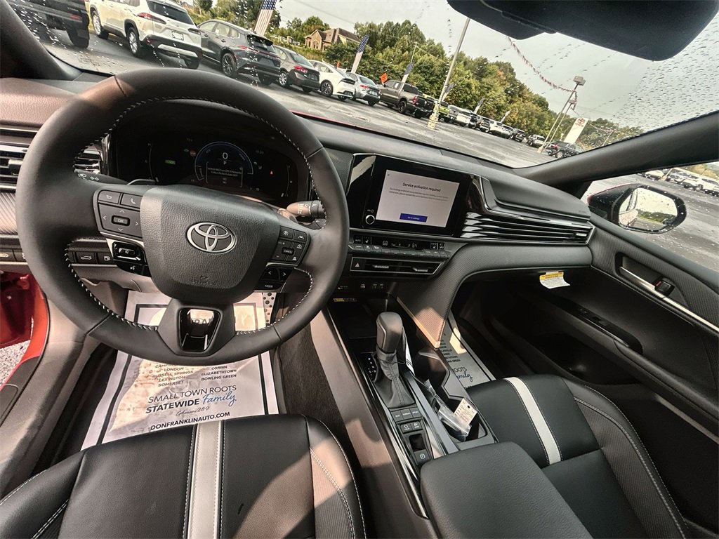 New 2025 Toyota Camry SE w/ Convenience Package image 10
