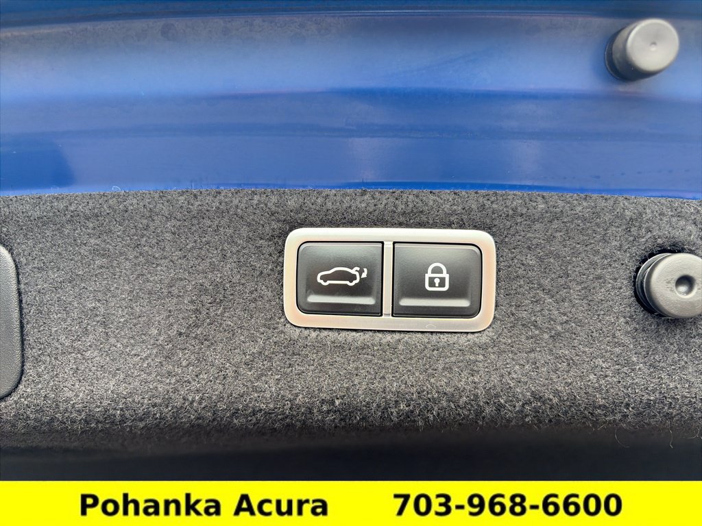 Used 2023 Genesis G70 3.3T w/ Sport Prestige Package AWD/4WD image 25